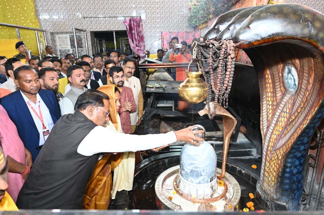 श्रद्धा और आस्था का प्रमुख केंद्र बाबा धाम – मुख्यमंत्री, सत्यनारायण बाबा धाम में मुख्यमंत्री विष्णु देव साय ने की पूजा-अर्चना, प्रदेशवासियों की सुख-समृद्धि और खुशहाली की कामना