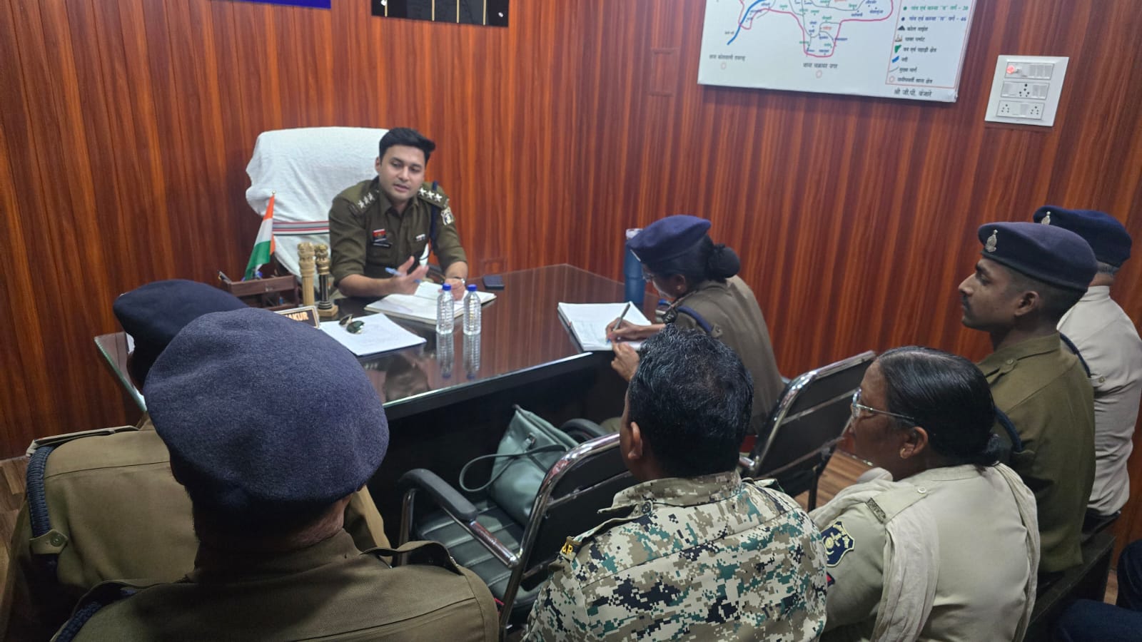 ​वापसी के साथ कसावट: धरमजयगढ़ अनुविभाग में जुड़ते ही तमनार थाने पहुँचे एसडीओपी तिवारी