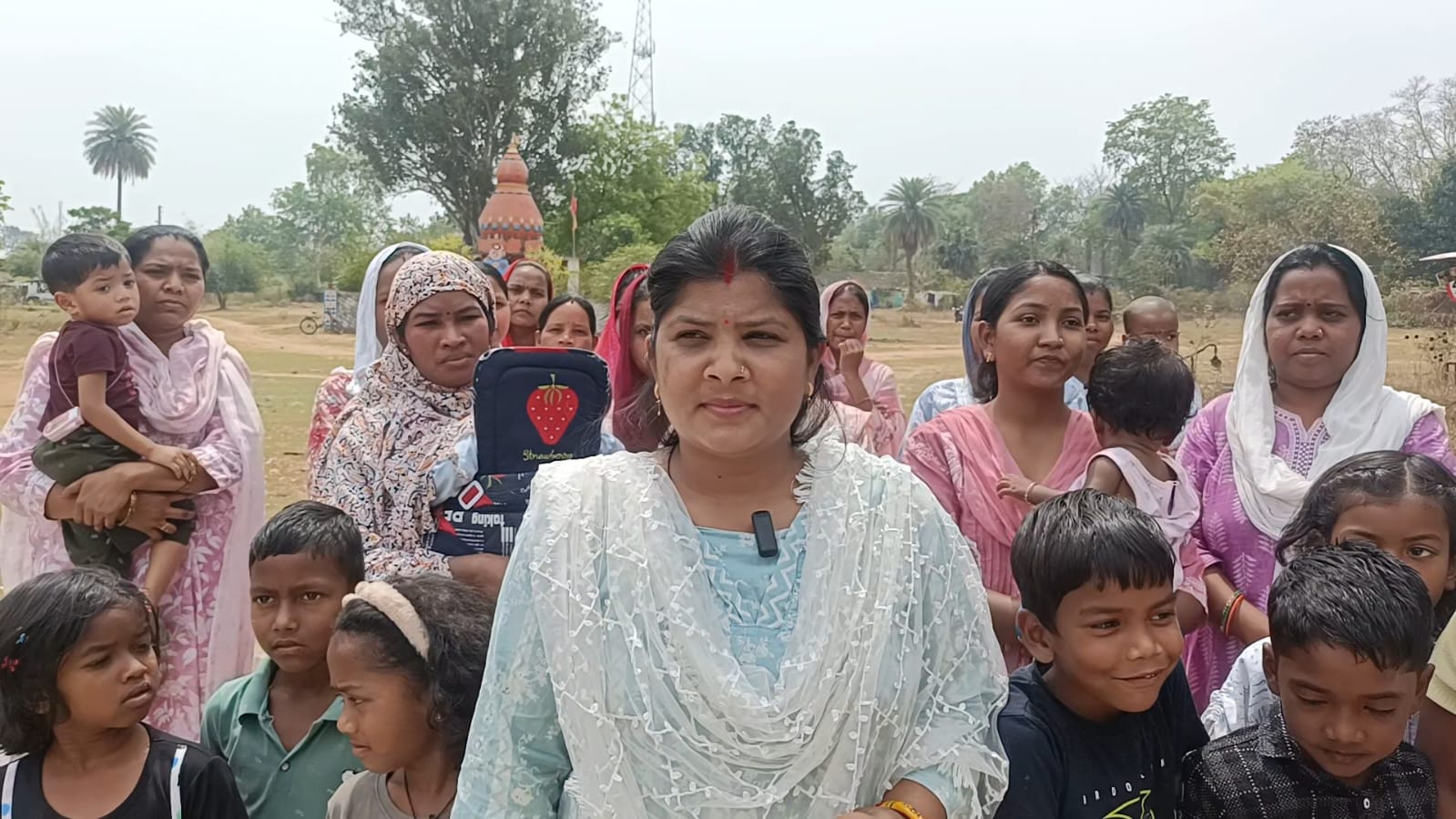 धरमजयगढ़ में कोर्ट भवन निर्माण को लेकर बवाल: पुलिस कॉलोनी की महिलाओं और वकीलों के बीच तीखा विवाद, प्रशासन के सामने बड़ी चुनौती