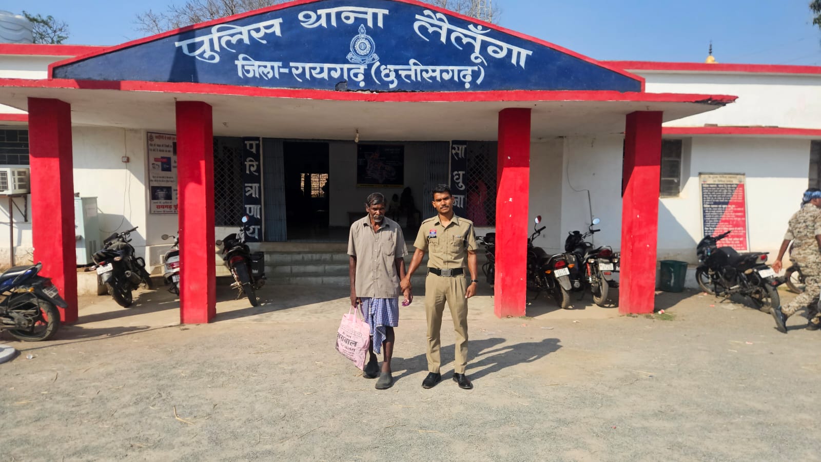 महिला संबंधी संवेदनशील मामलों में रायगढ़ पुलिस की त्वरित कार्रवाई, लैलूंगा पुलिस ने युवती से दुष्कर्म के आरोपी अधेड़ को गिरफ्तार कर भेजा जेल