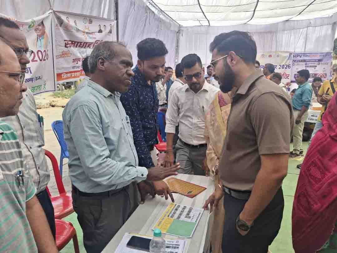 लोइंग में आयोजित सुशासन तिहार में खुलकर आया पूर्वांचल की समस्याएं