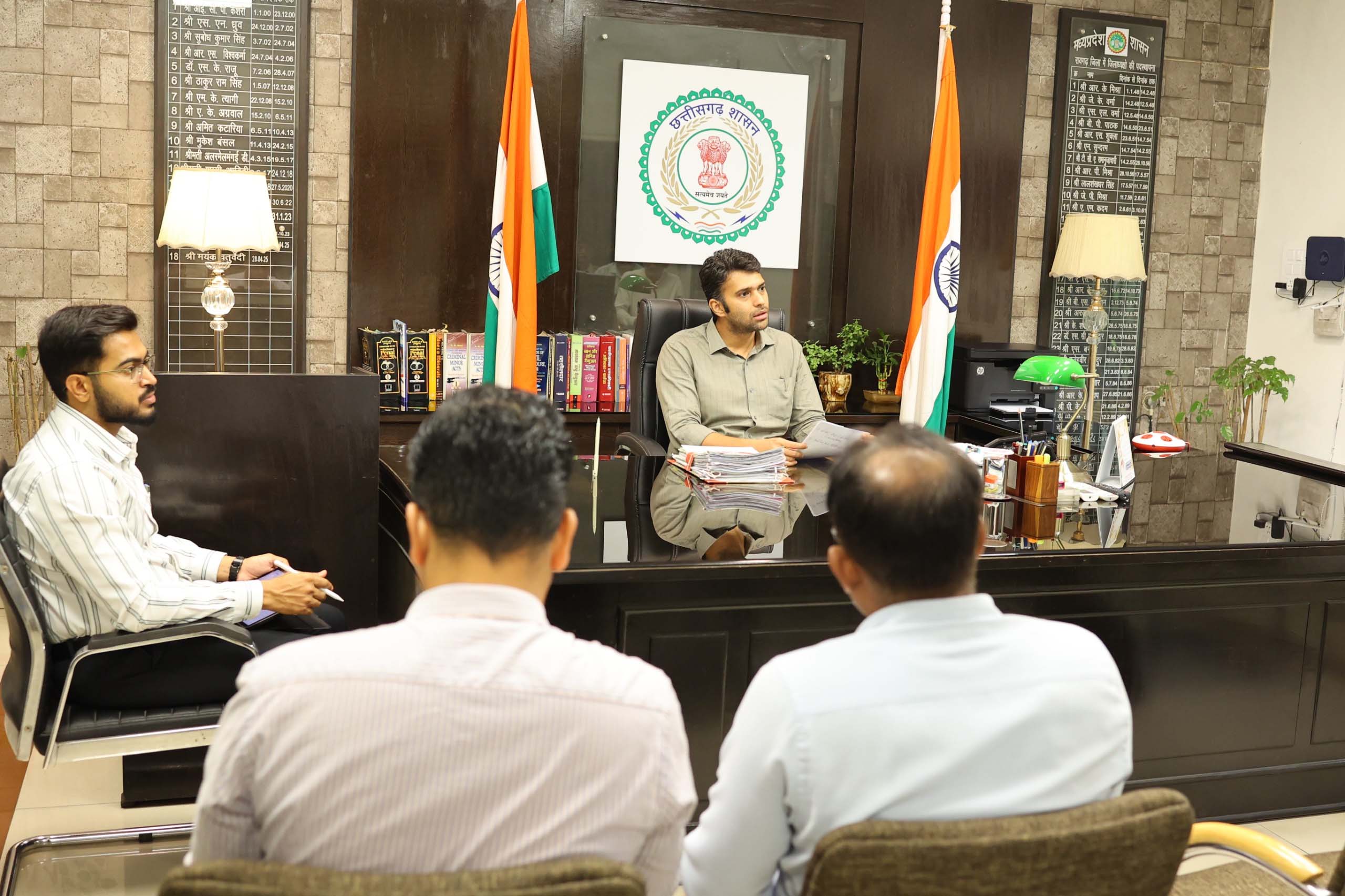 रायगढ़ स्टेडियम समिति की बैठक में बड़े फैसले, मिनी स्टेडियम को स्टेडियम समिति में शामिल करने पर सहमति, स्टेडियम और स्पोर्ट्स कॉम्प्लेक्स के इंडोर गेम्स अब सातों दिन रहेंगे खुले