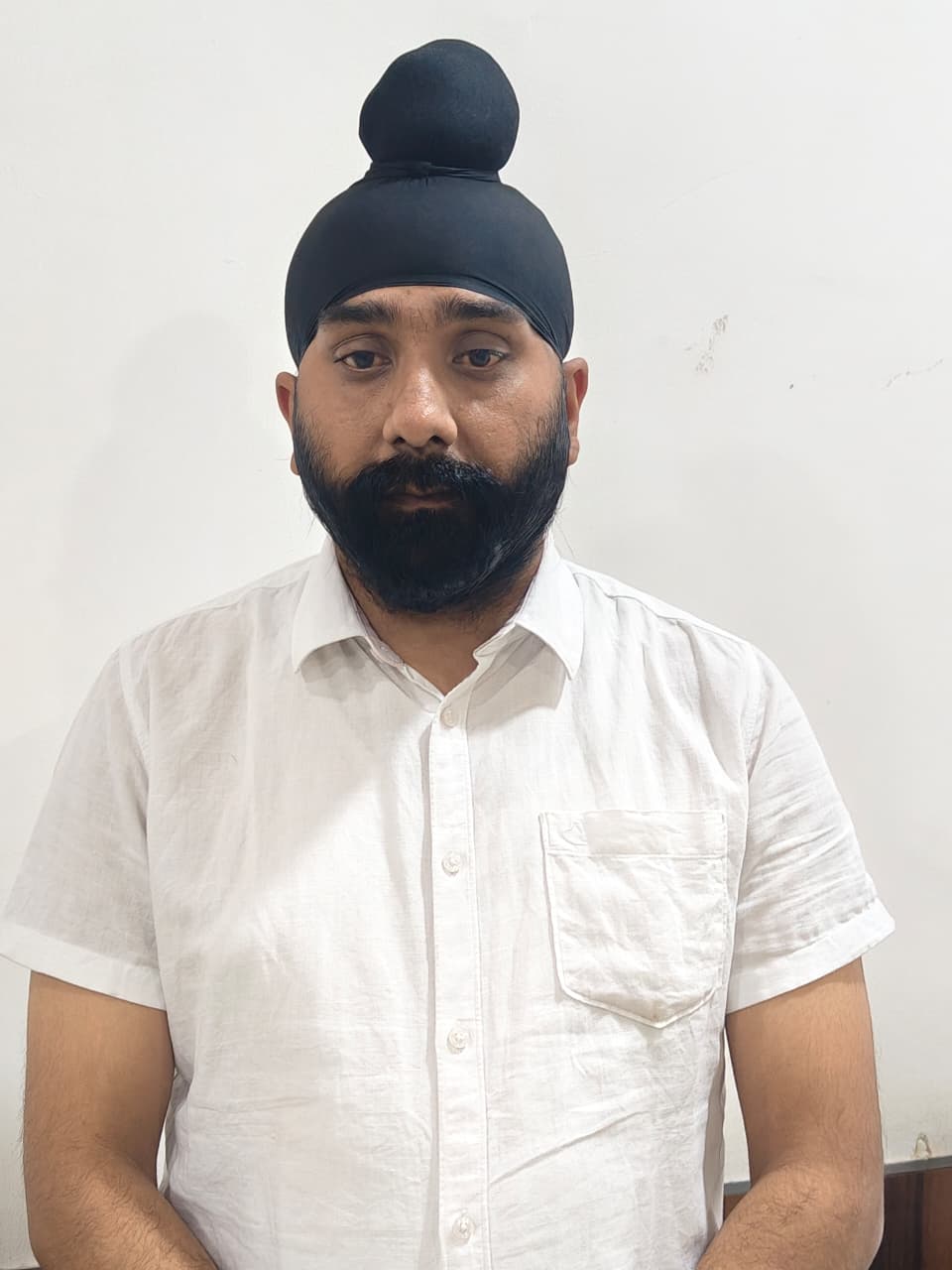 आईपीएल सट्टा नेटवर्क पर रायगढ़ पुलिस की बड़ी कार्रवाई, सट्टा खाईवाल जसमीत बग्गा उर्फ गुड्डा सरदार एसपी ऑफिस में किया सरेंडर