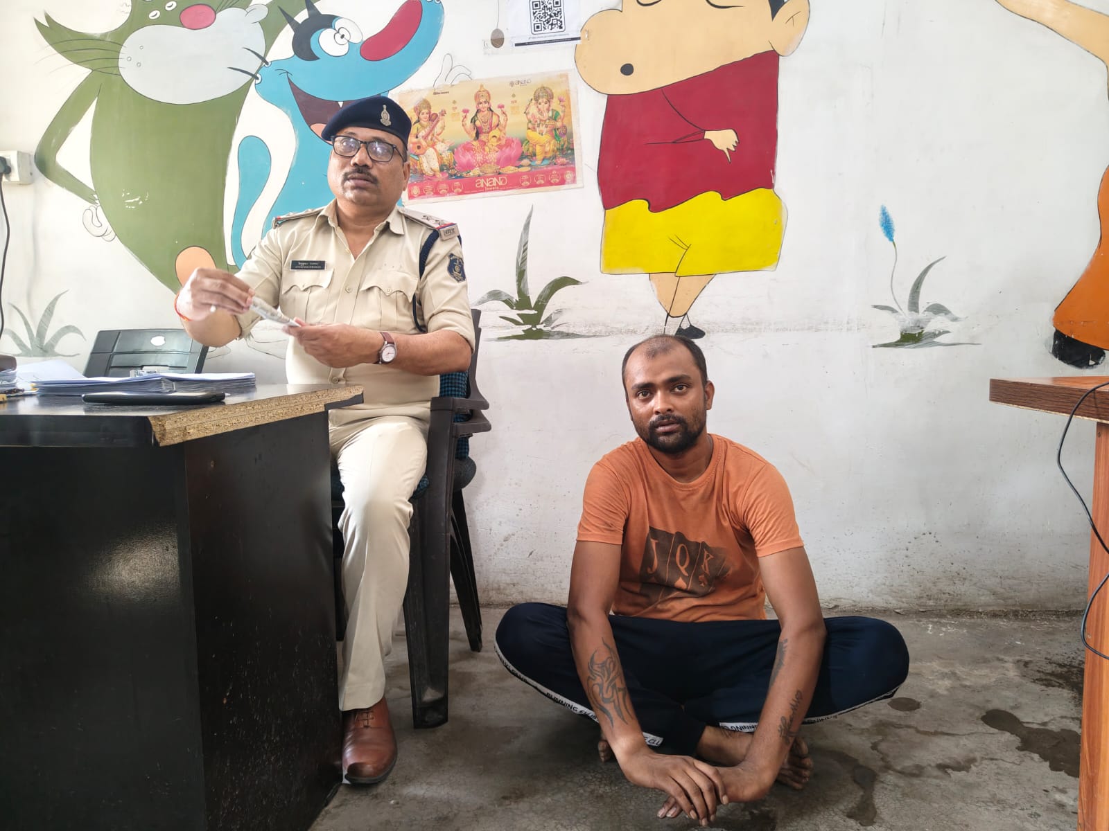 कोतवाली पुलिस की बड़ी सफलता, एनडीपीएस एक्ट का फरार गांजा तस्कर गिरफ्तार, 6.168 किलोग्राम गांजा तस्करी प्रकरण में फरार आरोपी को मुखबिर सूचना पर दबोचा गया