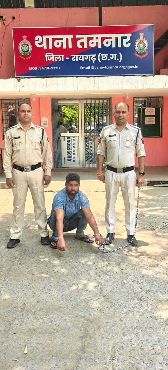 ट्रेलर डकैतीकांड का फरार आरोपी कोरबा से गिरफ्तार, तमनार पुलिस की बड़ी सफलता, 10 माह से फरार वारंटी अजय गोस्वामी दबोचा गया, हुंकराडीपा ट्रेलर लूटकांड में अब तक 8 आरोपी गिरफ्तार