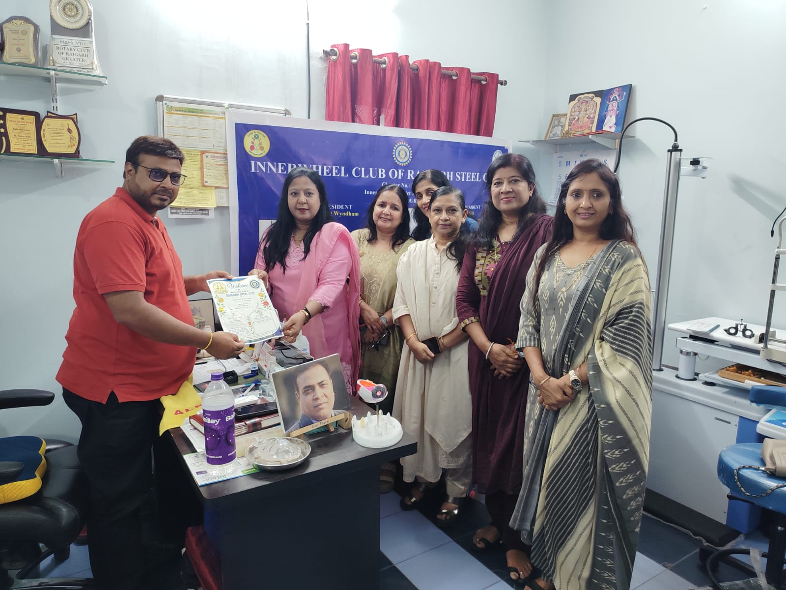 डॉक्टर्स डे व सीए डे पर हुआ सम्मान समारोह, इनर व्हील क्लब ऑफ रायगढ़ स्टील सिटी की पहल