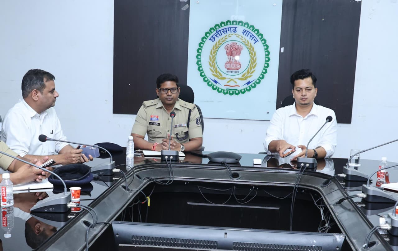 भगवान जगन्नाथ रथ यात्रा के शांतिपूर्ण आयोजन के लिए शांति समिति की बैठक आयोजित, सुरक्षा, यातायात, पेयजल और विद्युत व्यवस्था पर बनी कार्ययोजना, यातायात रहेगा नियंत्रित, वैकल्पिक मार्गों की होगी व्यवस्था