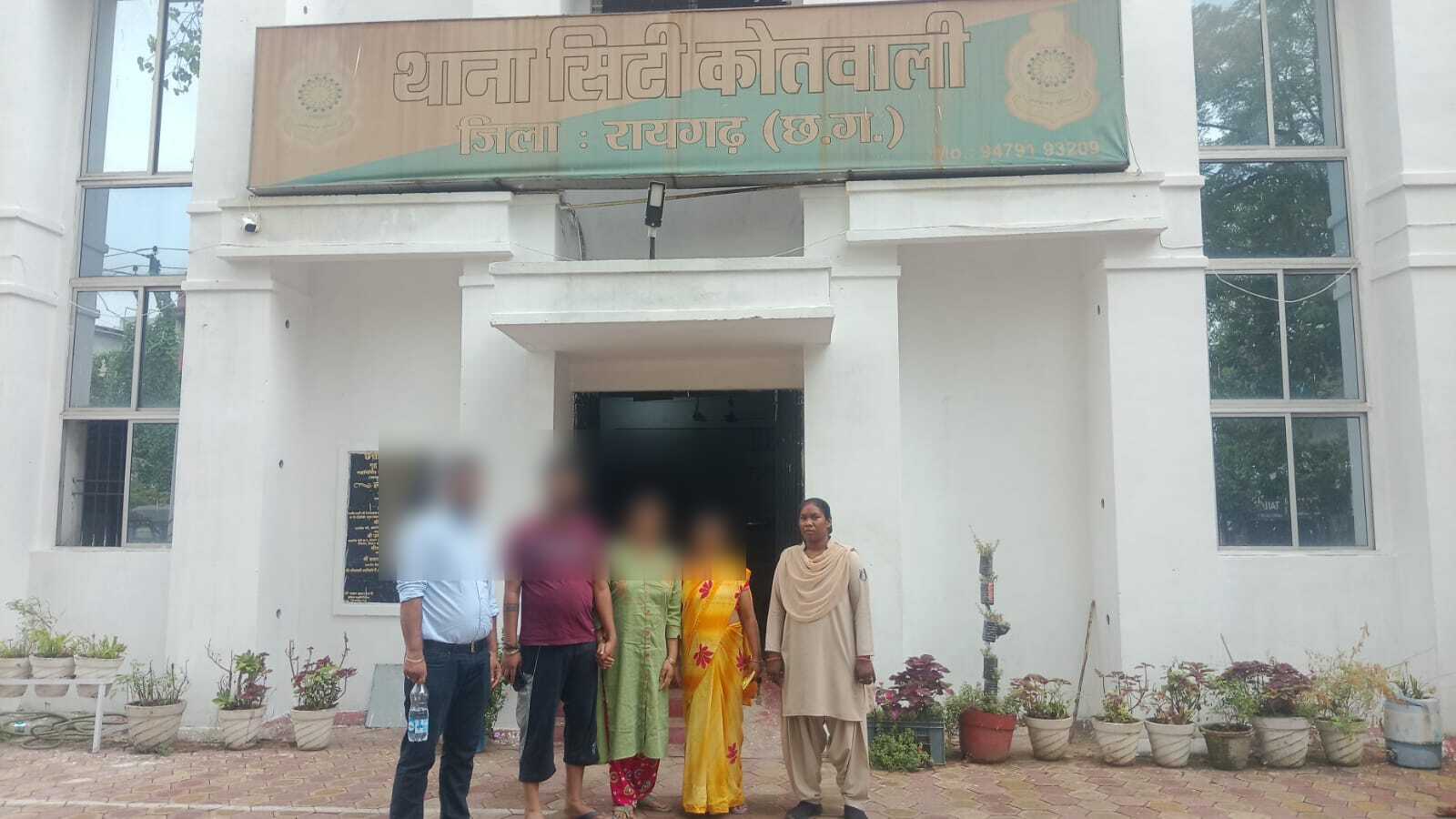 कोतवाली पुलिस ने गुमशुदा महिला को सुरक्षित परिजनों से मिलाया, डायल-112 की तत्परता और कोतवाली पुलिस की सतर्कता से मानसिक रूप से परेशान महिला सकुशल घर पहुंची