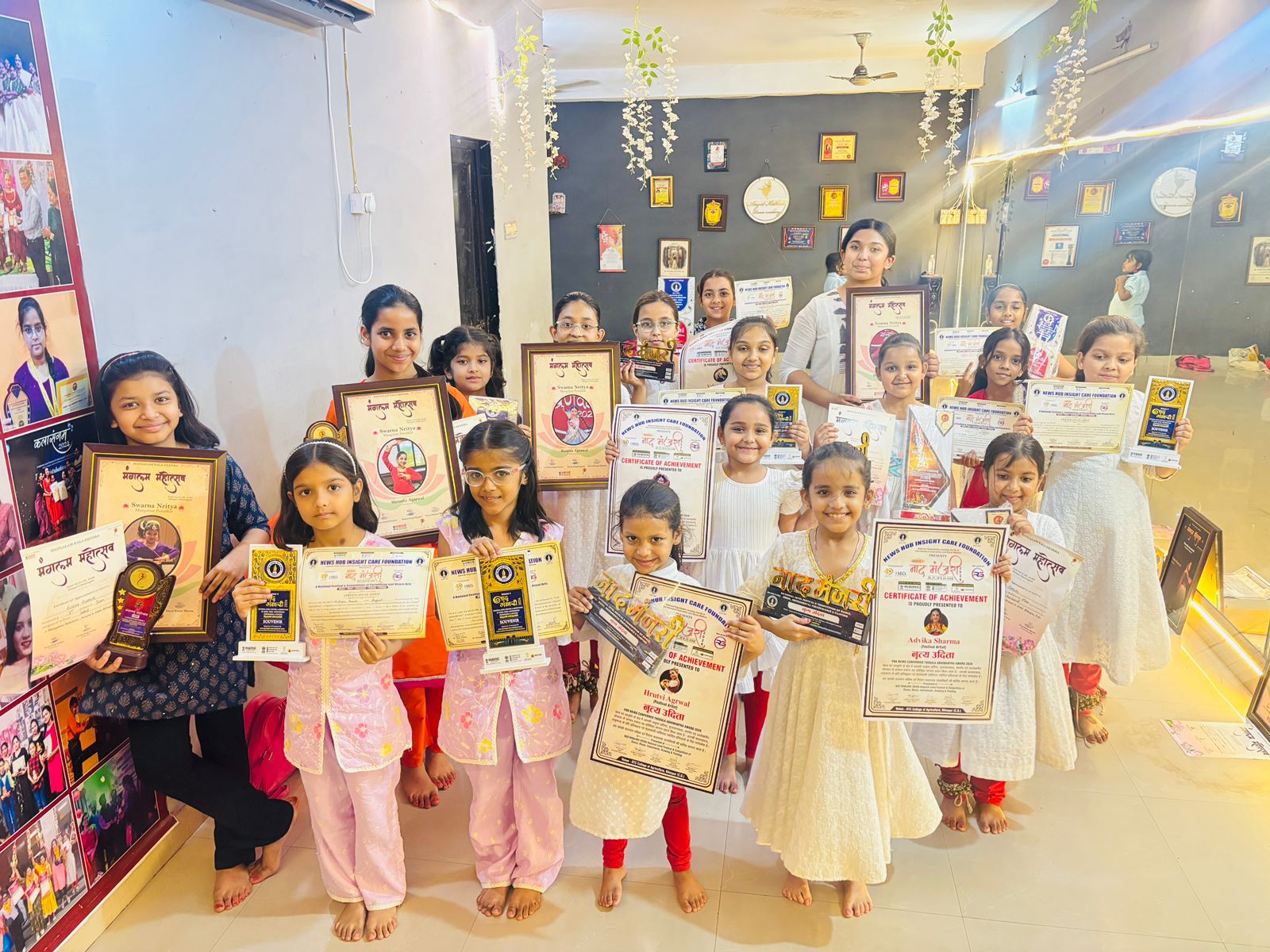 नाद मंजरी और मंगलम महाउत्सव में रायगढ़ की बेटियों ने जीते कई पुरस्कार